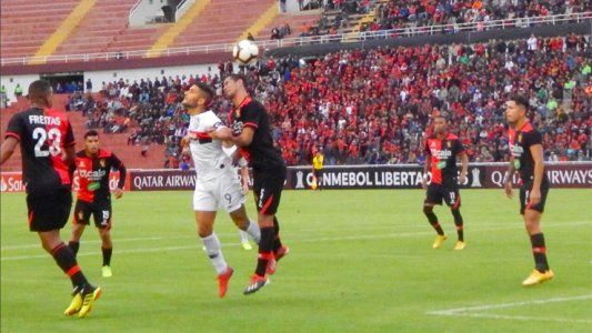 San Lorenzo mejoró, pero no pudo pasar del 0-0 ante un flojo Melgar