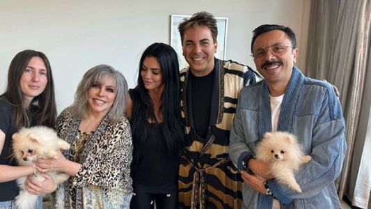 La presentación y especial obsequio con el que la nueva novia de Cristian Castro sorprendió a Verónica