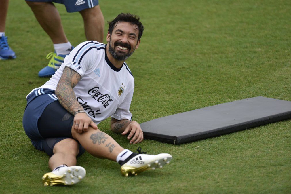 El Pocho Lavezzi confirmó su retiro del fútbol profesional