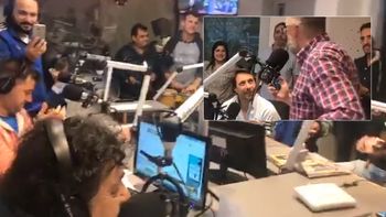 Terrible pase entre Novaresio y Feinmann al ritmo de Los Palmeras