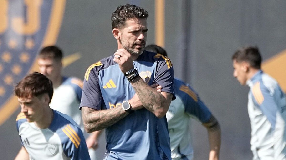 Boca define el equipo para el clásico: la duda de Gago y el posible once ante Racing