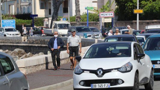 La Unión Europea quiere las fronteras reabiertas para fin de mes