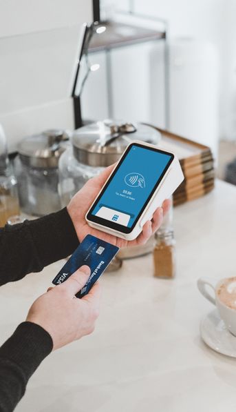 Tarjetas cripto: qué ofrecen y en qué se usan las criptomonedas para pagar en la Argentina