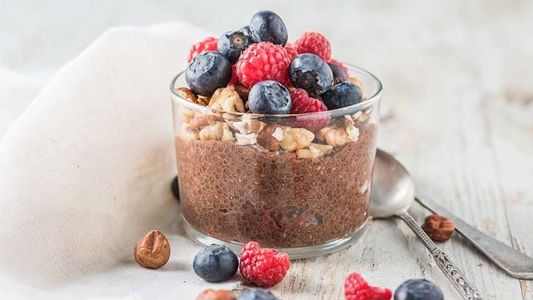 Chia pudding de chocolate casero: la receta saludable, fácil y deliciosa que no vas a dejar de hacer