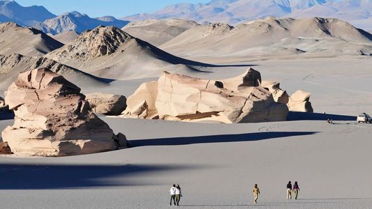 Multaron con una importante suma de dinero a cuatro turistas por dañar con cuatriciclos un área protegida de Catamarca