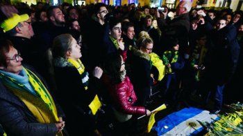 Hinchas del Nantes se juntaron para pedir por Emiliano Sala