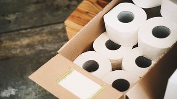 Una exempleada de hotel explicó por qué se debe cambiar el papel higiénico antes de hospedarte en una habitación