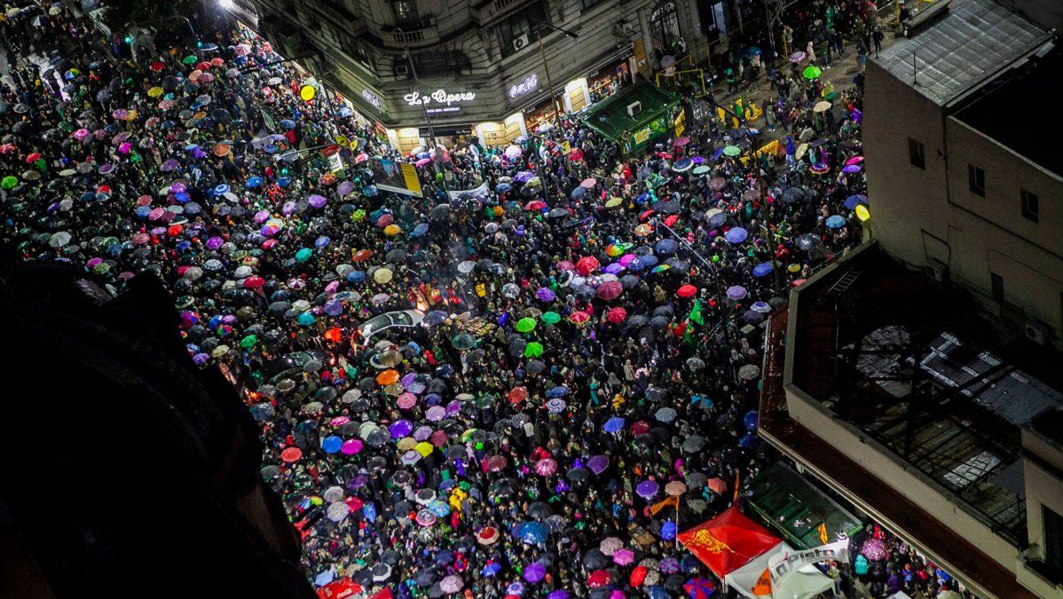 Aborto minuto a minuto: últimos discursos de cierre y votación a la madrugada