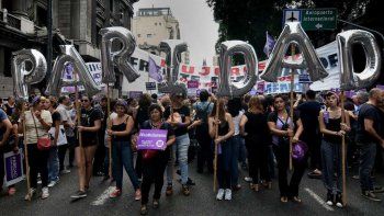 Desde LinkedIn Sergio Massa le hizo una propuesta a las mujeres: “El empoderamiento femenino, clave para salir de la crisis económica”