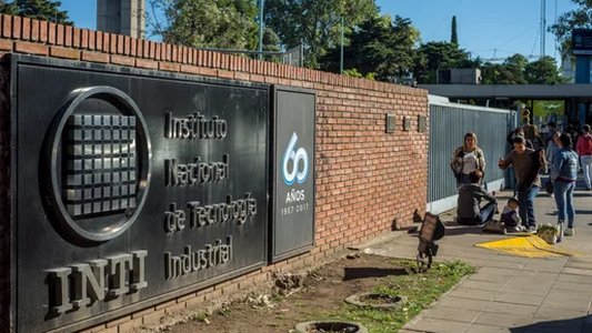 Más motosierra: confirmaron el cierre de las sedes del INTI