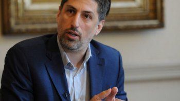 Trotta ve el regreso a clases en la región metropolitana para agosto o septiembre