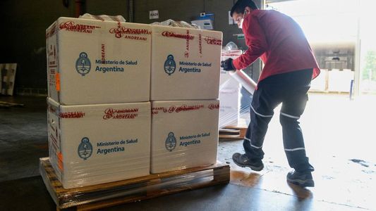 Sputnik V: la segunda dosis no llegará en meses y el Gobierno usará AstraZeneca, Sinopharm y CanSino para reemplazarla