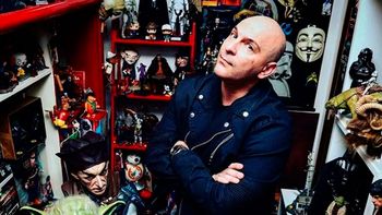 A dos meses de haberse separado, Alexis Puig presentó a su nueva novia