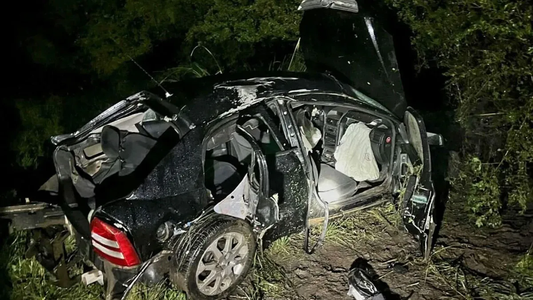 Cinco chicos en auto y un accidente mortal: tres muertos y dos heridos en la ruta