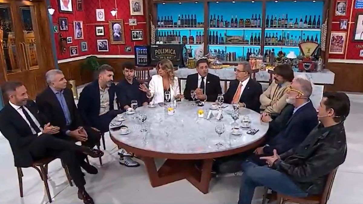 polemica en el bar