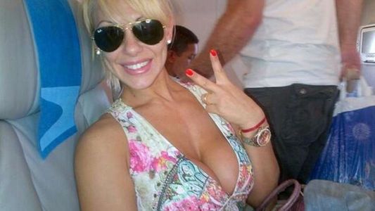 Mónica Farro no sabe si gritar o llorar de alegría: ¿Qué le pasa?