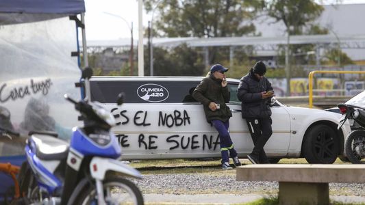 Multitudinaria despedida a El Noba: familiares, amigos y fans le dieron el último adiós al joven cantante