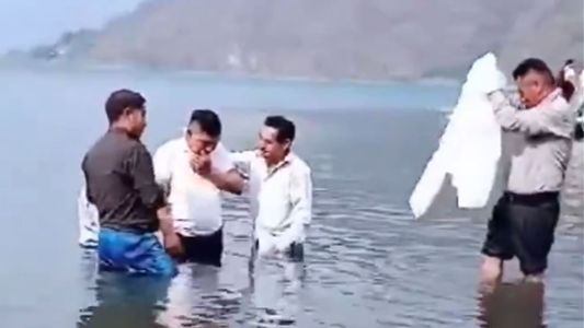 Un bautismo se convirtió en una pesadilla: el video de la trágica celebración