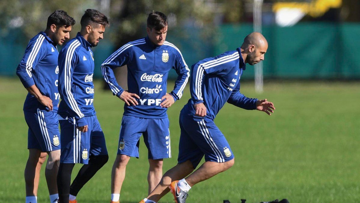¿Messi? En Francia creen que el duelo clave del partido con Argentina será Mbappé-Tagliafico