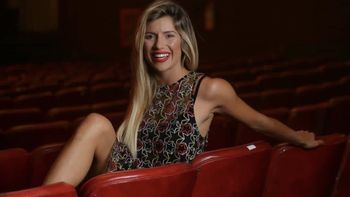 Laurita Fernández mostró sus curvas y habló de sexo, el éxito y los celos