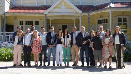 Desdoblamiento de las elecciones: el kirchnerismo advierte sobre una posible inconstitucionalidad