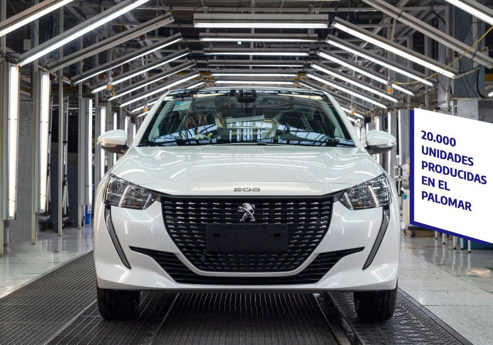&nbsp;El nuevo Peugeot 208 alcanzó las 20.000 unidades producidas en Buenos Aires. Se invirtieron u$ 320 millones para lograr una transformación industrial apta para este nivel de producción.Sin dudas que recibir a la nueva plataforma CMP es un plan estratégico a largo plazo