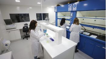 El Ceprocor es un ente autárquico dependiente del Ministerio de Ciencia y Tecnología de Córdoba orientado a la prestación de servicios, la investigación y el desarrollo científico-tecnológico.