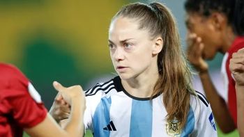 Con una polémica frase, Estefanía Banini anunció su retiro de la Selección Argentina