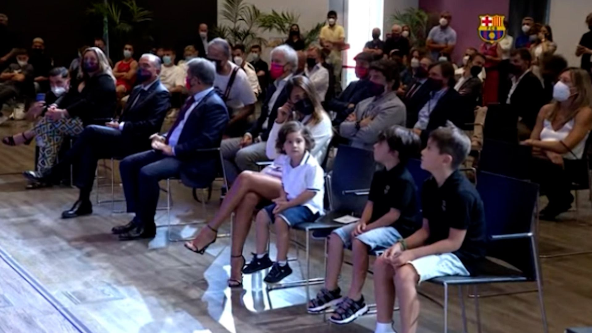 Antonela Roccuzzo en la despedida de Lionel Messi del Barcelona. 