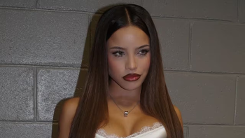 Hablan de chats: señalan con qué jugador de la Selección habría intentado estar Emilia Mernes