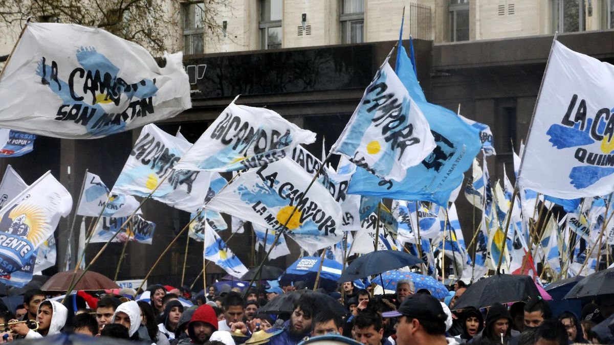 Convocan a la militancia a marchar en apoyo a Cristina Kirchner (Foto: Telam).
