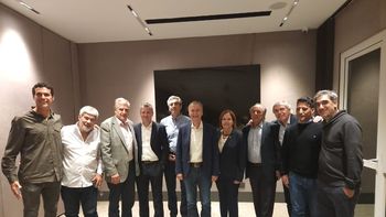 El peronismo no K busca ser una alternativa en Provincia y sueñan con una alianza con Manes