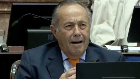 Continúa la lucha fraterna en San Luis: desafiliaron del PJ a Adolfo Rodríguez Saá