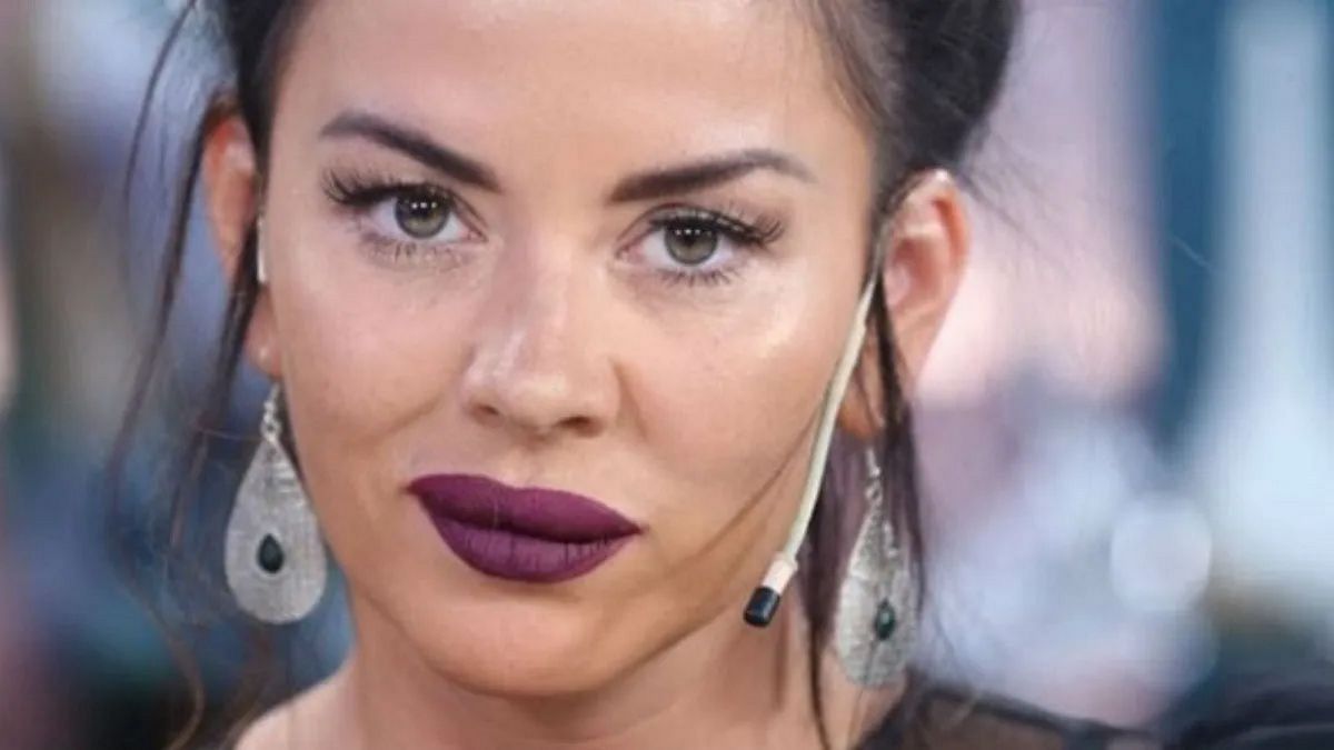 Karina Jelinek le respondió a Fariña: No solo me estafó a mí, estafó a...