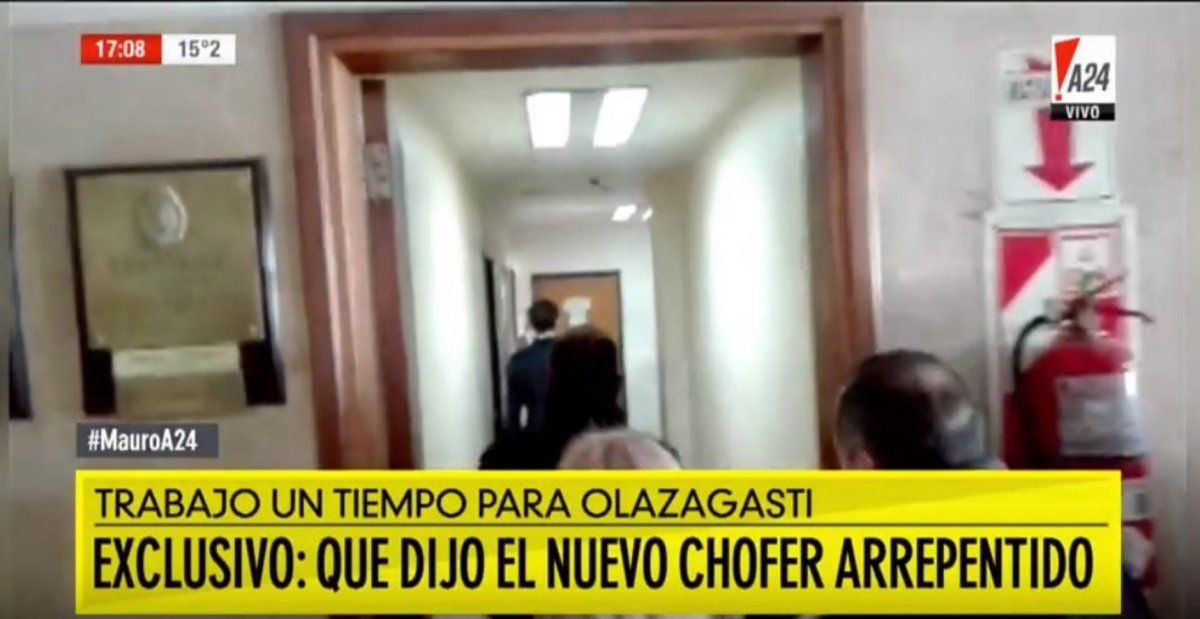Se abrió el dique: un chofer de Olazagasti dijo que encontró 500 mil dólares en su auto