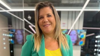 Dominique Metzger se desprendió de su ropa y le hizo una propuesta especial a sus seguidores