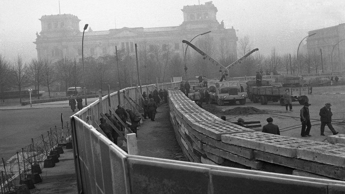 Para detener la guerra entre Rusia y Ucrania, Zelensky evocó al muro de Berlín (Foto: archivo)