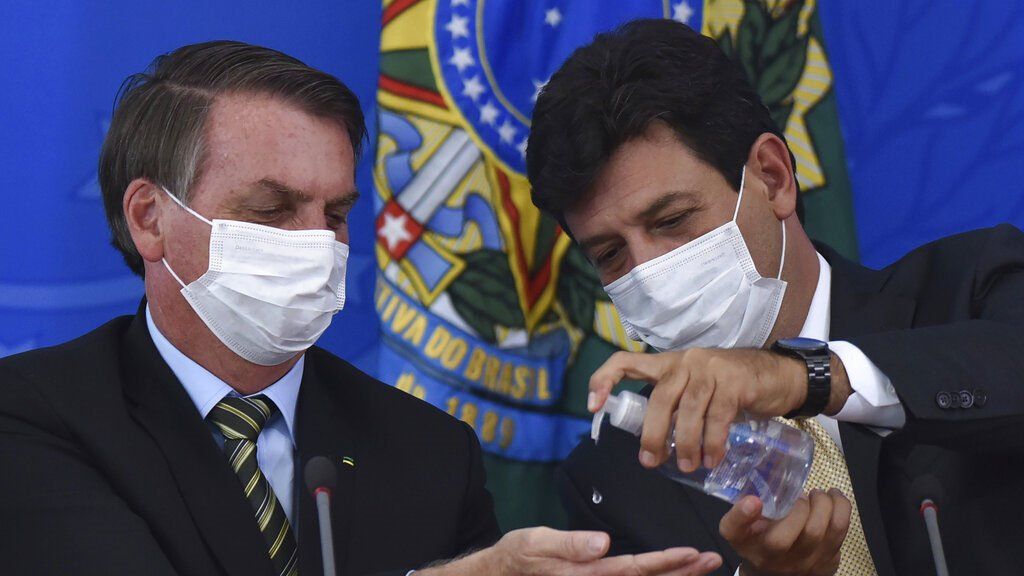 Con la sola excepción de Uruguay, Brasil cierra sus fronteras terrestres para frenar el avance de la enfermedad