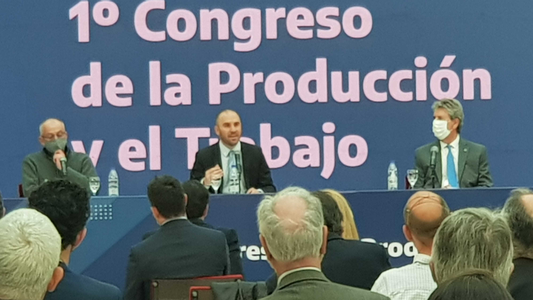 El Gobierno convocó a gremios, empresarios y al campo en defensa del modelo industrialista
