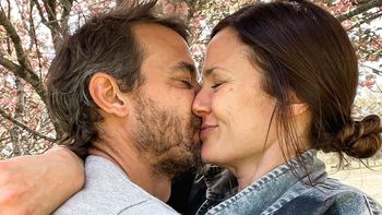 Paula Chaves se fue de viaje y dejó a Pedro Alfonso en su casa