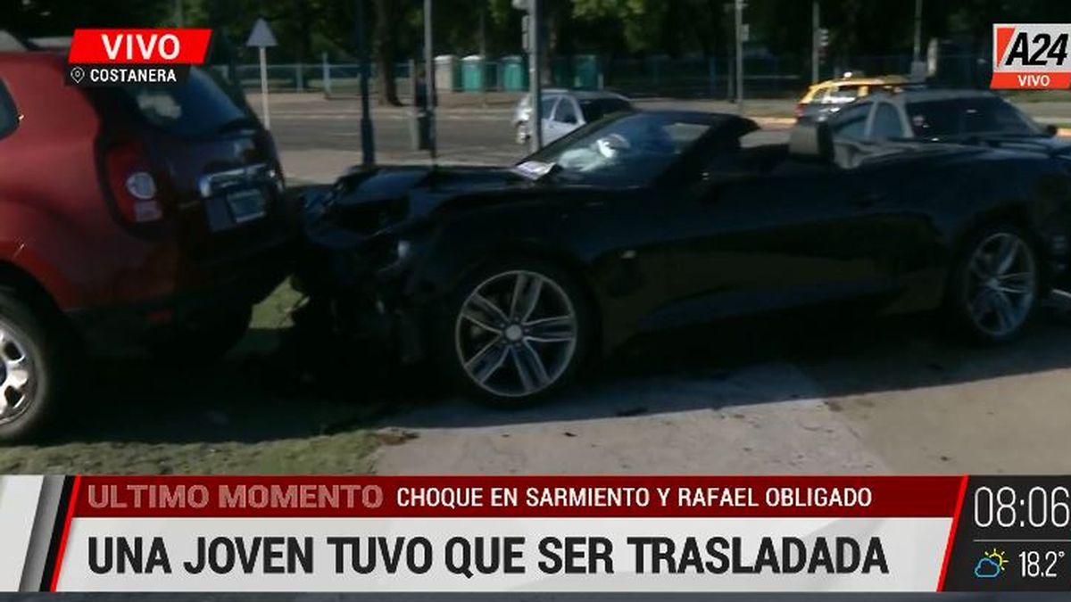 Impresionante choque múltiple de un Camaro en la Costanera