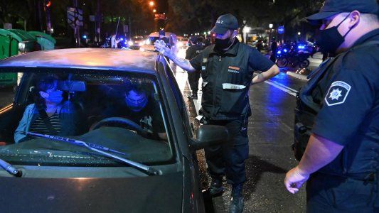 Con las nuevas restricciones, aumentaron los controles pero no hubo sanciones