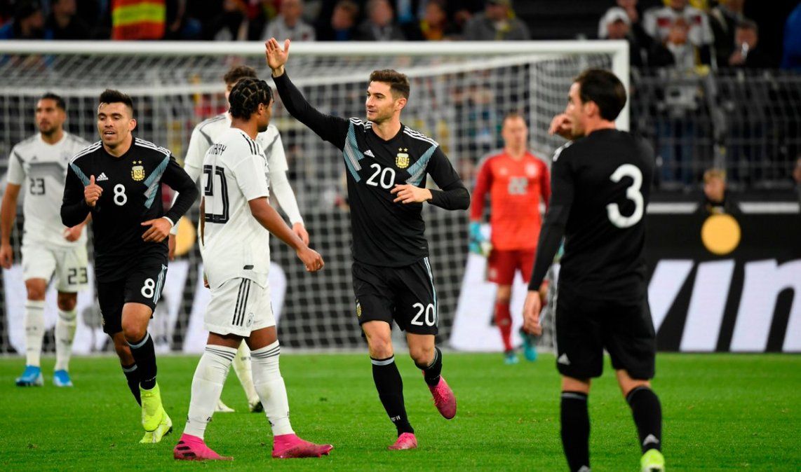 Lucas Alario, la gran figura de la noche en Dortmund: jugó media hora, hizo un gol y dio una asistencia