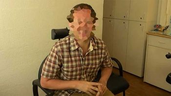 Nicolás Scarpino, casado con un hombre, confesó que debutó sexualmente con una mujer