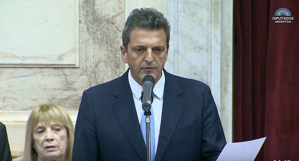 Con el quorum de Juntos por el Cambio, asumieron los nuevos diputados clave para la aprobación de la mega ley