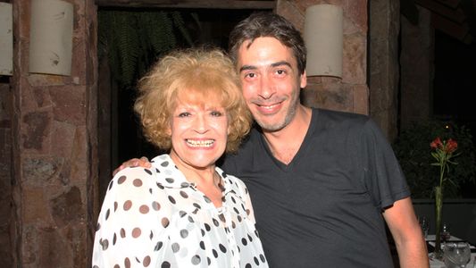 María Rosa Fugazot, estreno y cumpleaños en Carlos Paz