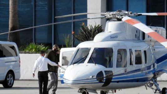 Cómo fue la última conversación del piloto con la torre y cuáles son las posibles causas de la caída del helicóptero de Kobe Bryant