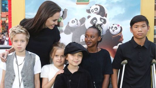 Angelina Jolie lleva a sus hijos a terapia para que superen divorcio