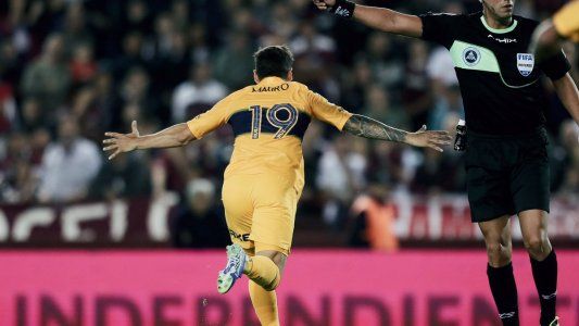 No dejen de aplaudir: Mauro Zárate dibujó una joya para el 1-1 de Boca ante Lanús