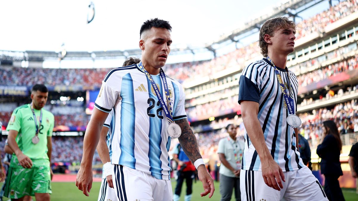 El delantero agradeció el apoyo de los hinchas, destacó el recorrido de la Selección argentina y dejó una frase que reflejó su malestar por no haber sumado minutos en el partido decisivo. (Foto: Reuters)